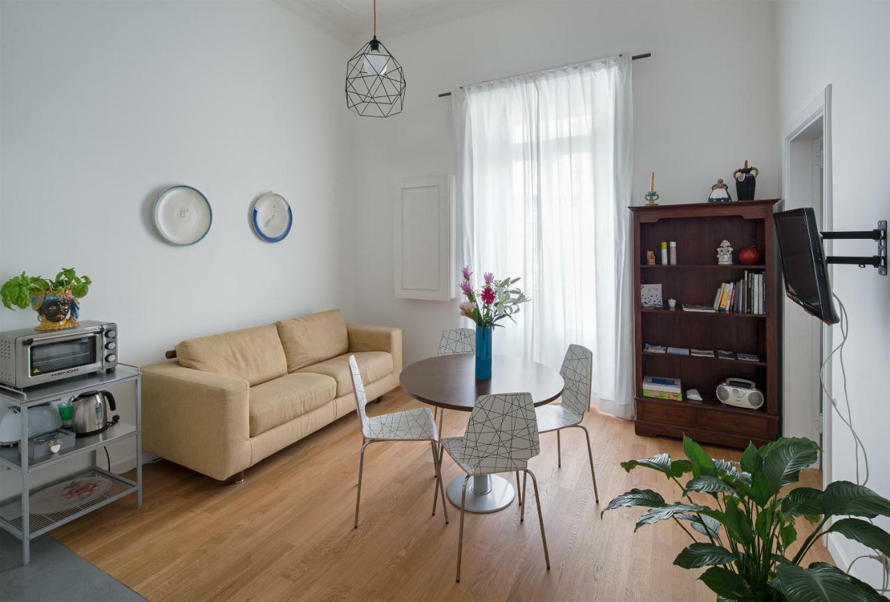살레르노 A Casa Di Adri 아파트 외부 사진